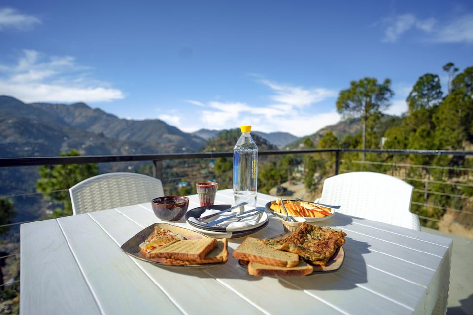 Dhara(Doorway to Inner Peace) Hostel in Uttarakhand