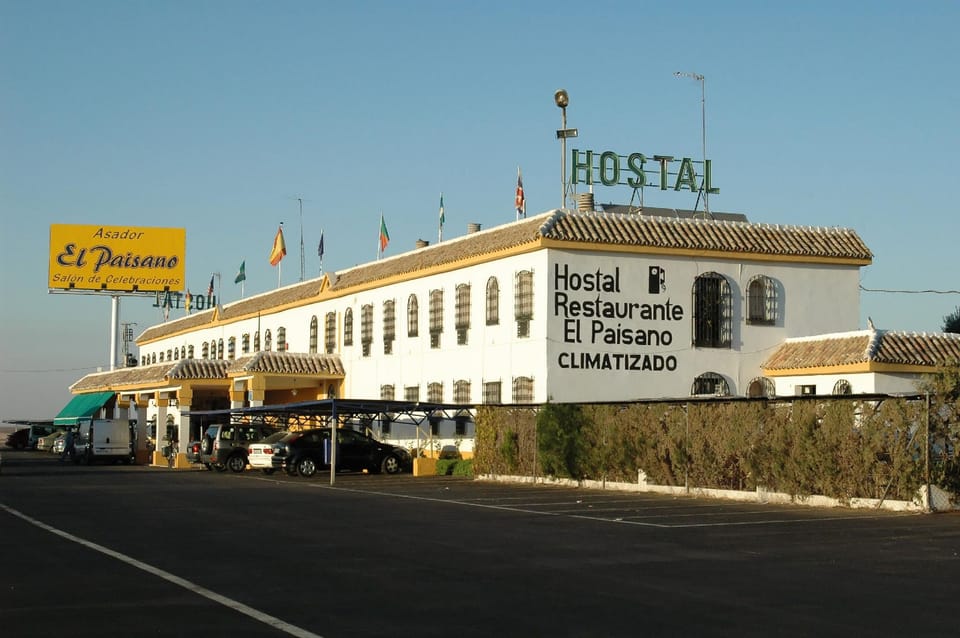 HOSTAL-RESTAURANTE EL PAISANO Hotel in Sierra de Cádiz