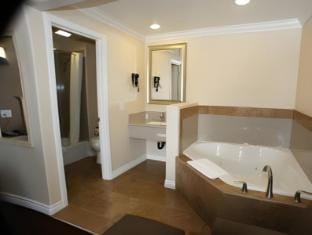 3rd Avenue Inn Hotel in La Habra