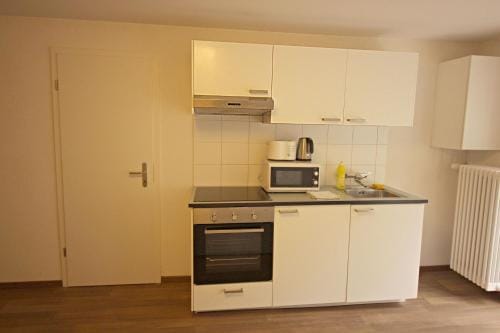 Swiss Star Basel Schweizergasse - Self Check-In Hotel in Basel
