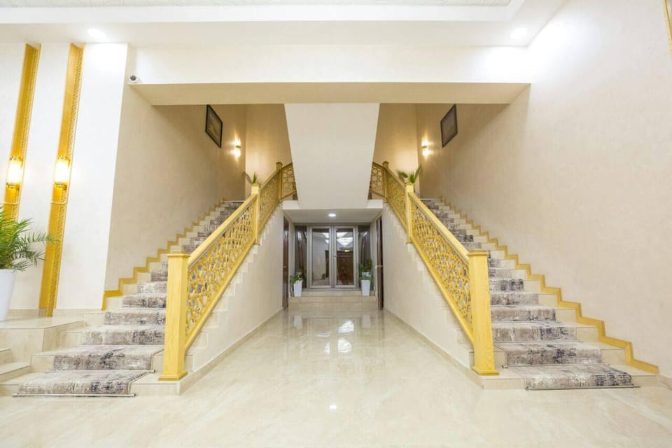 Dunyo Palace Hotel in Europe
