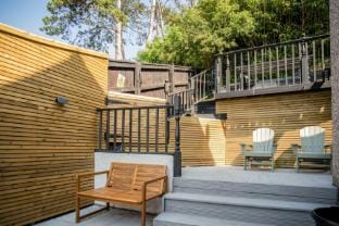 Maytree Cottage - 4 Bedroom Holiday Home - Tenby Hotel in Wales