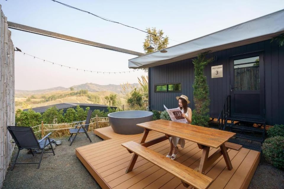 THUNWA the CAMPSITE Hotel in Laos