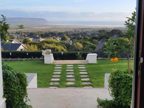 Haven Manor Hotel in Cape Town