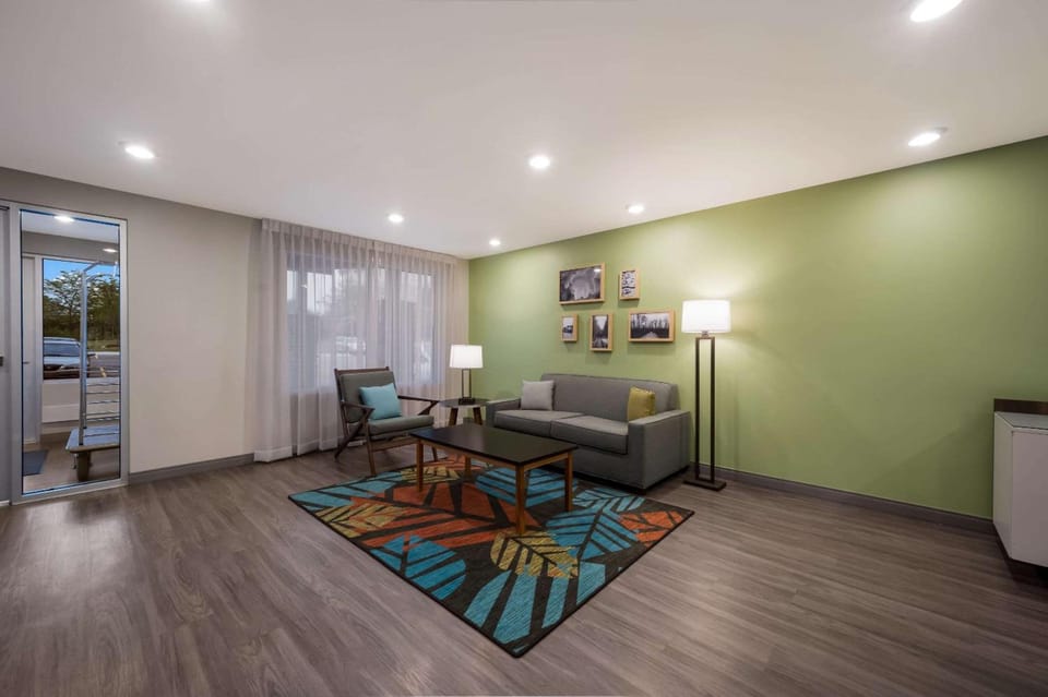 WoodSpring Suites Wixom - Novi Hotel in Novi