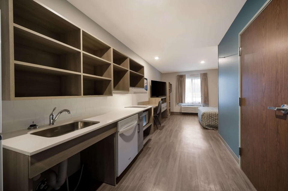 WoodSpring Suites Wixom - Novi Hotel in Novi