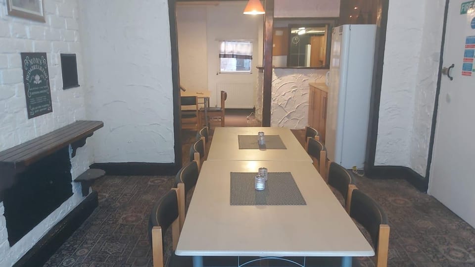 OYO Tudor Lodge - Redcar Beach Hotel in England