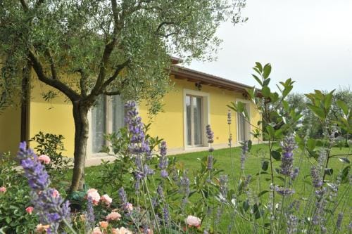 Paradiso degli Ulivi B&B Hotel in Province of Brescia