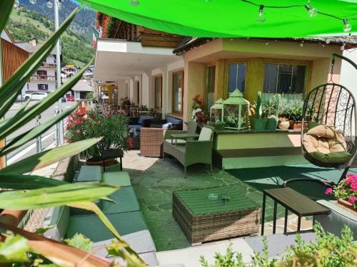 Hotel Traube - Stelvio Hotel in Trentino-South Tyrol