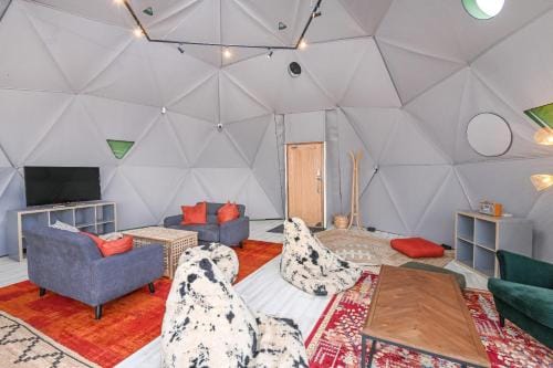 Country Glamping Hotel in England