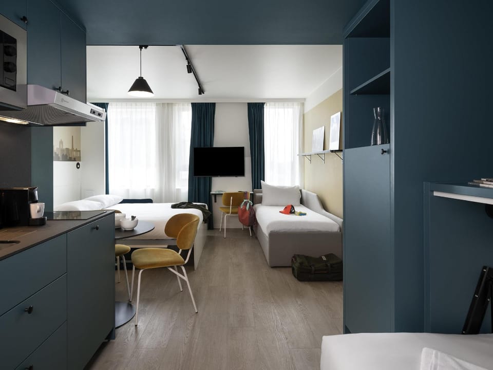 Guestroom