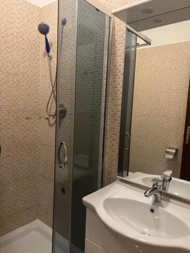 Roma Guest House Hotel in Rome