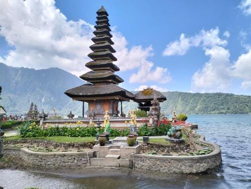 Kaia Lovina Guest House Hotel in Buleleng