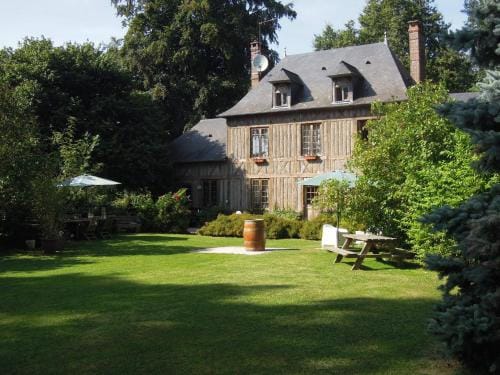 LA MAISON DE LALETTE - B&B et Workshop Photo durant la belle saison - Hotel in Normandy