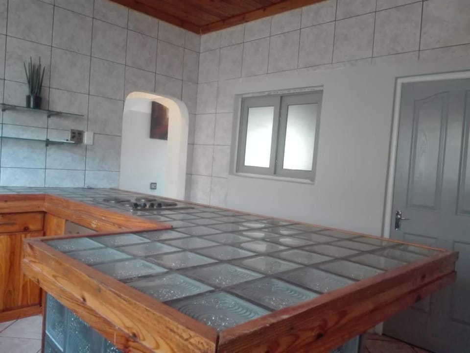 ALEXIA LODGE & SPA Lodge in Cape Town
