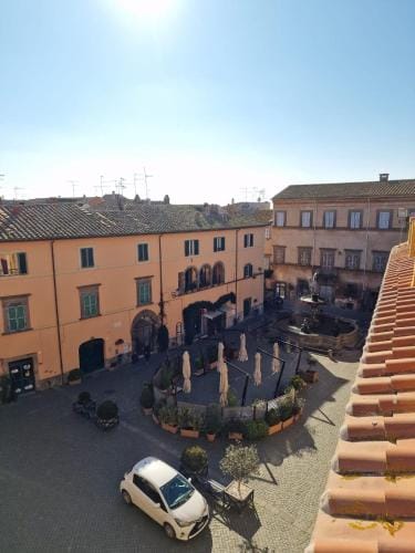 Piazza Duomo Hotel in Tuscania