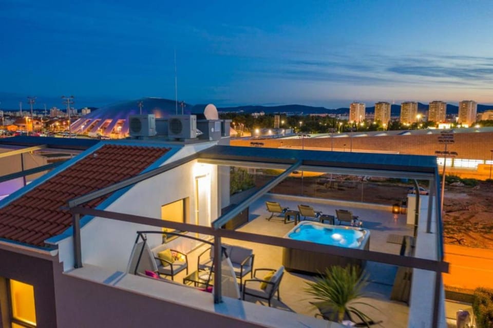 Luxury Majpruz Suites I Hotel in Zadar