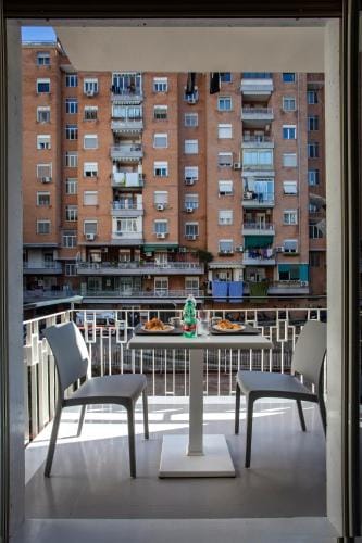 Lady Mary's Luxury Suites Hotel in Naples