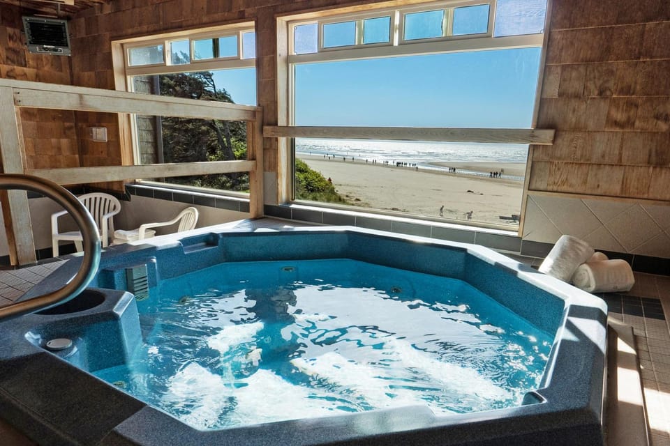Hot tub