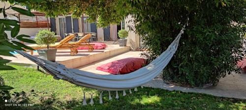 La Nuit Etoilee Hotel in Arles