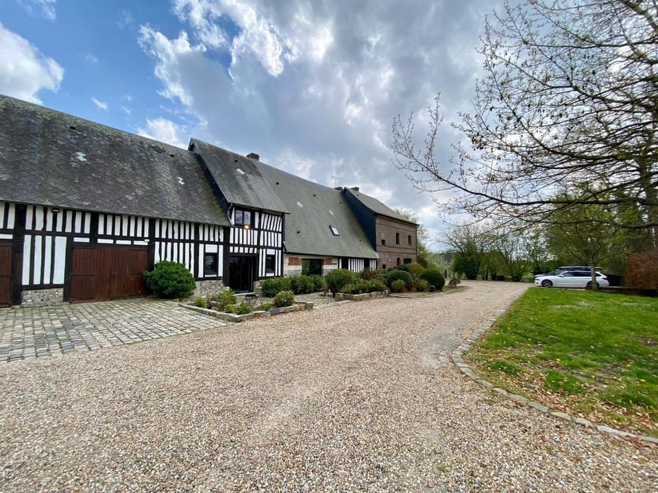 Le Manoir de la campagne Hotel in Normandy