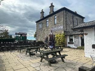 The Lugton Rooms Inn in Scotland