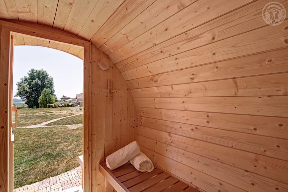 Les Cabanes du Grand Nord Hotel in Auvergne-Rhône-Alpes