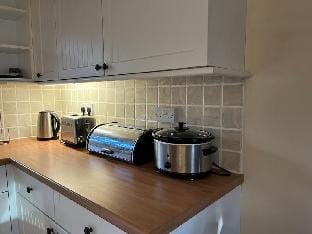 Two Storey Annex Hotel in South Cambridgeshire District