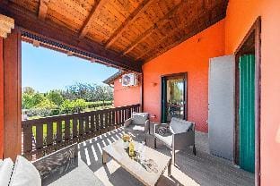 Birdie 59 con piscina by Wonderful Italy Hotel in Lake Garda