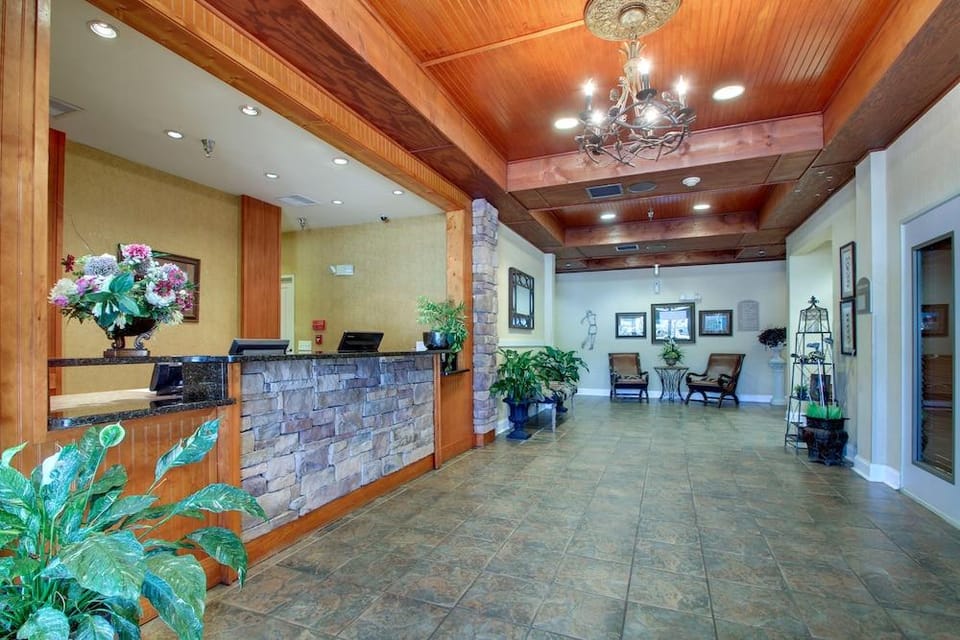 The Lodge On Lake Oconee Hotel in Lake Oconee
