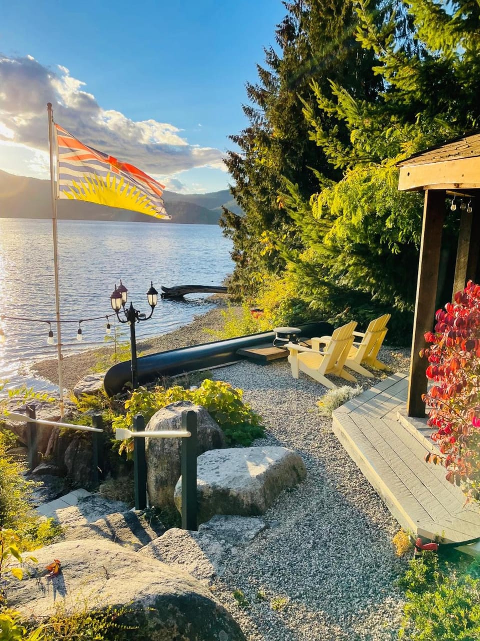 The Tuwanek Bed and Breakfast Lodge in Sechelt