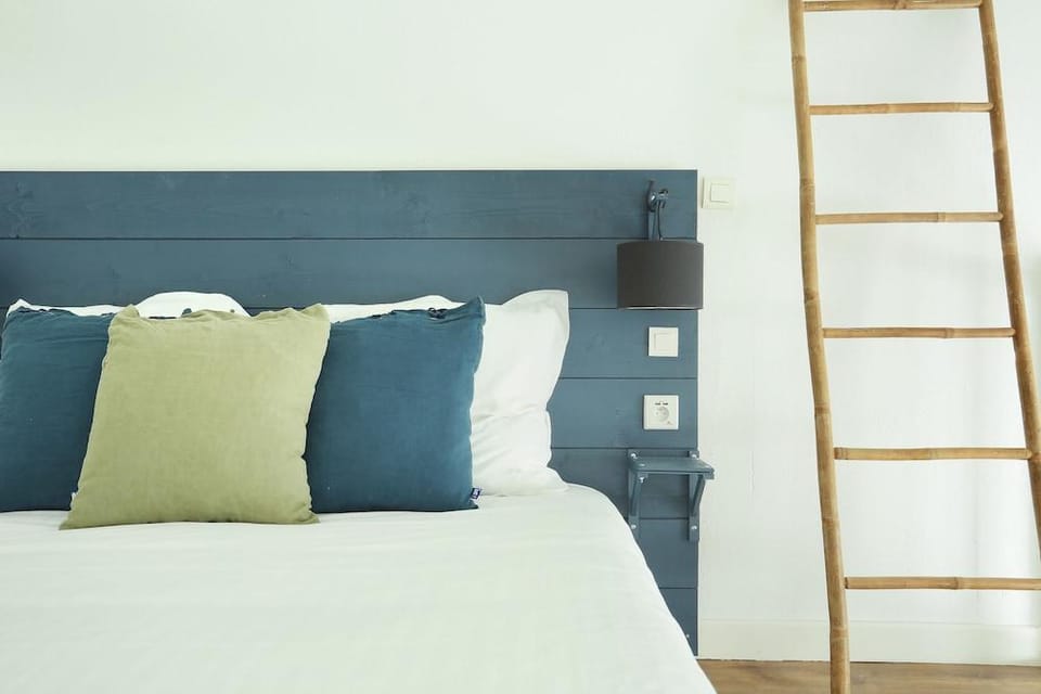 Short Stay Group Residence Les Lilas Serviced Apartments Hotel in Paris
