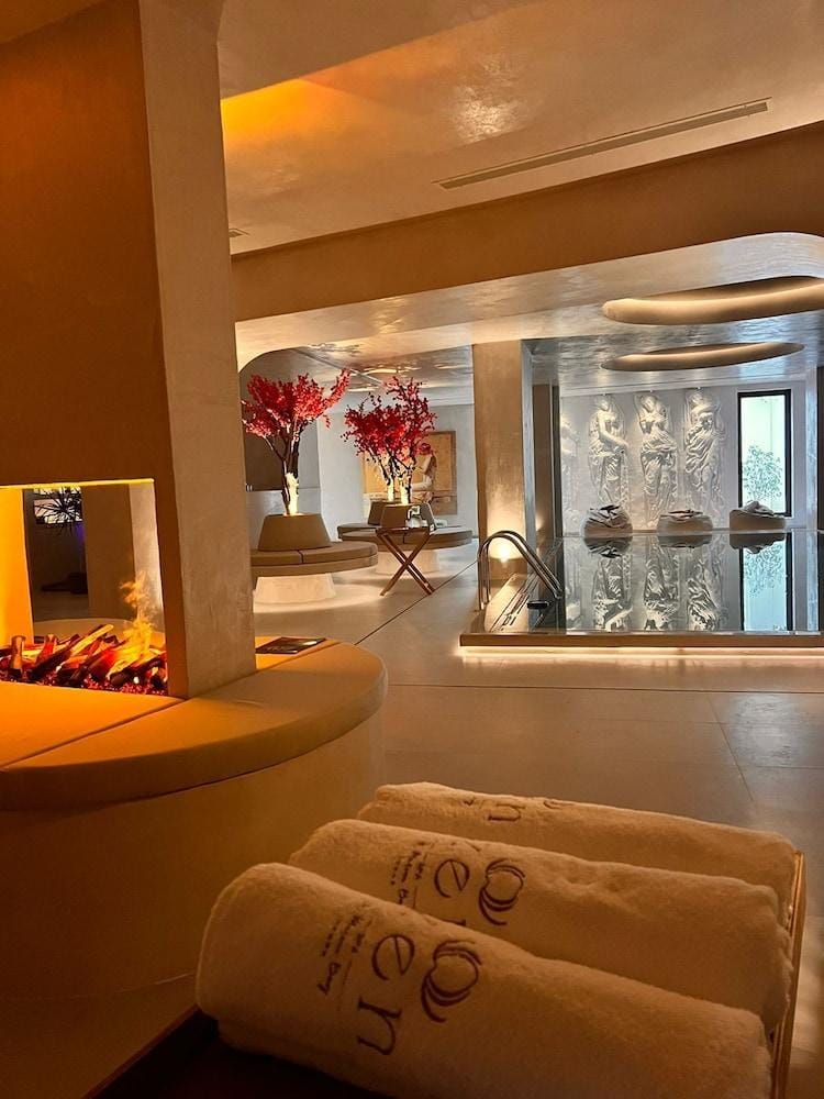 Maritim Marina Bay Luxury Resort Hotel in Vlorë