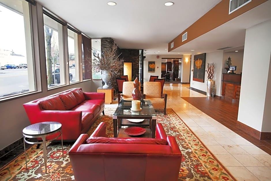 Red Lion Inn & Suites Olympia, Governor Hotel Hotel in Olympia