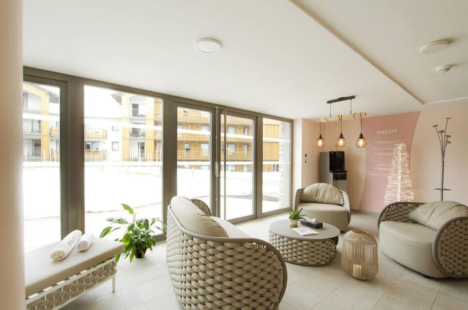 Hôtel et Spa l’Eclose by Odalys Hotel in Huez