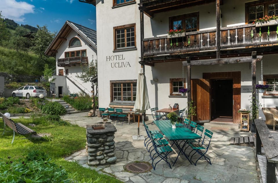 Hotel Ucliva Hotel in Canton of Grisons