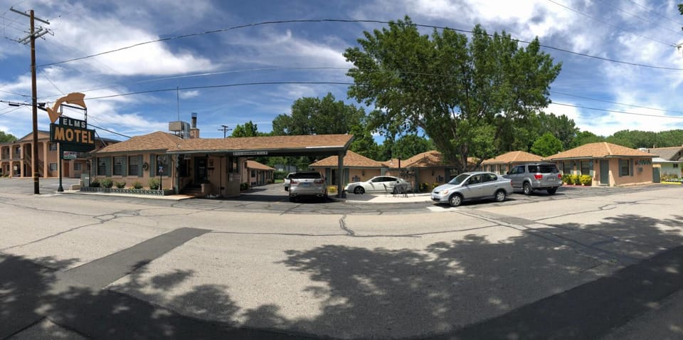 Bishop Elms Motel Motel in Bishop
