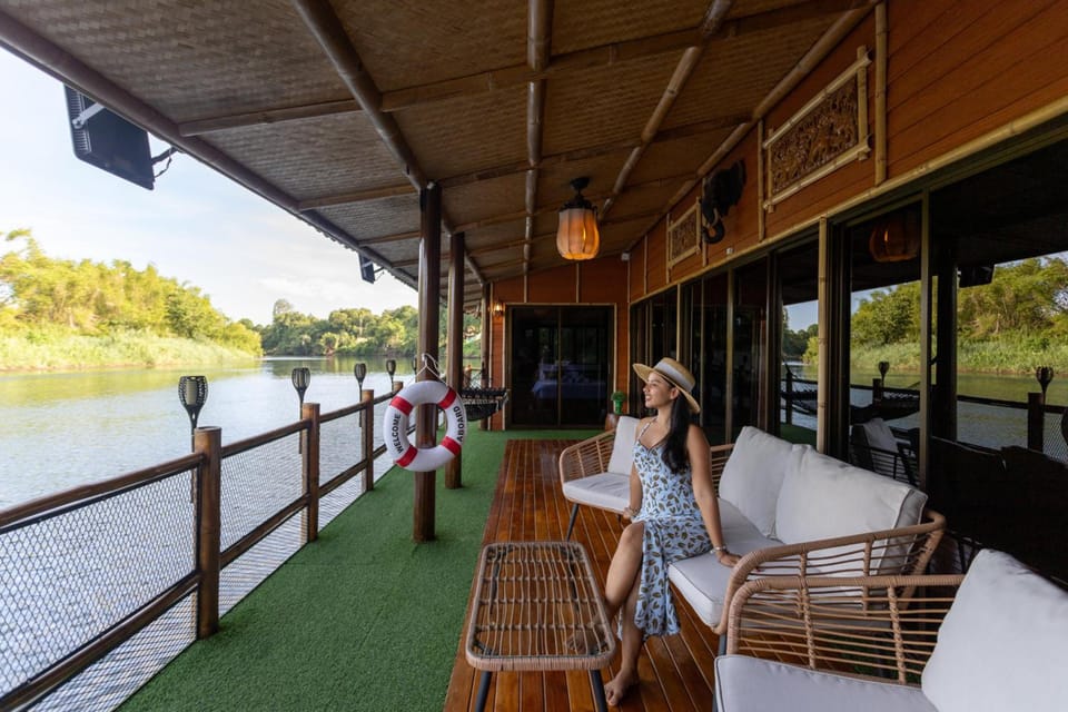 THE PARROT INN KANCHANABURI Resort in Thailand