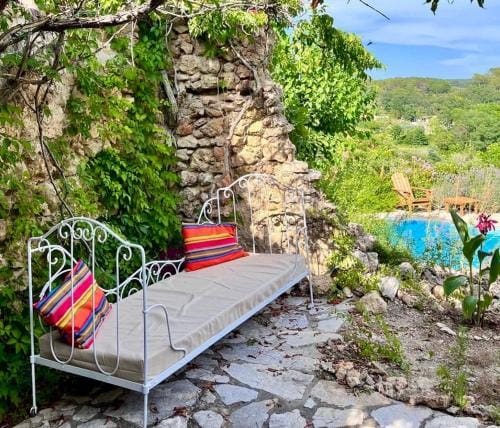 La Parenthese du Var - Chambre d'hotes petits dejeuners inclus et terrasse ombragee Hotel in Lorgues