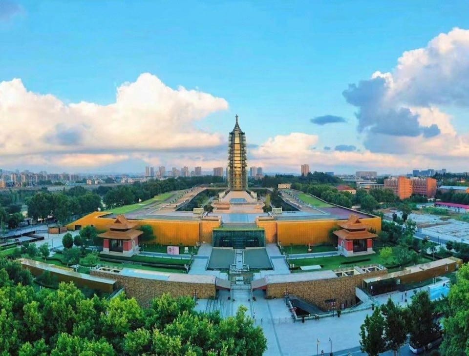 Qingmu Hotel (Nanjing Confucius Temple Old Gate East Branch) Hotel in Nanjing