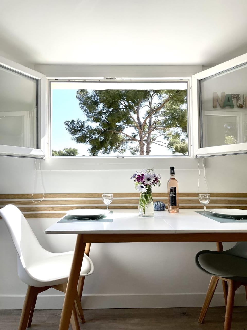 L’Auguière Est, maisonnette sans vis-à-vis et au calme avec vue sur les vignes Resort in Hyères