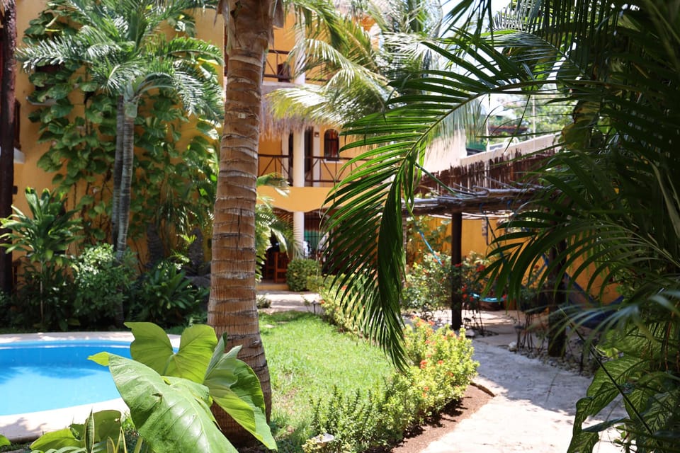 Hotel Bosque Caribe, 5th Av. Zone  Hotel in Playa del Carmen