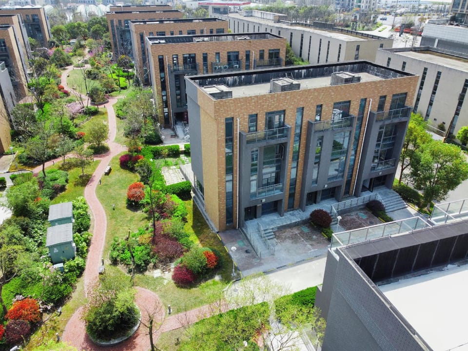 Yuyu Apartment Hotel in Shanghai