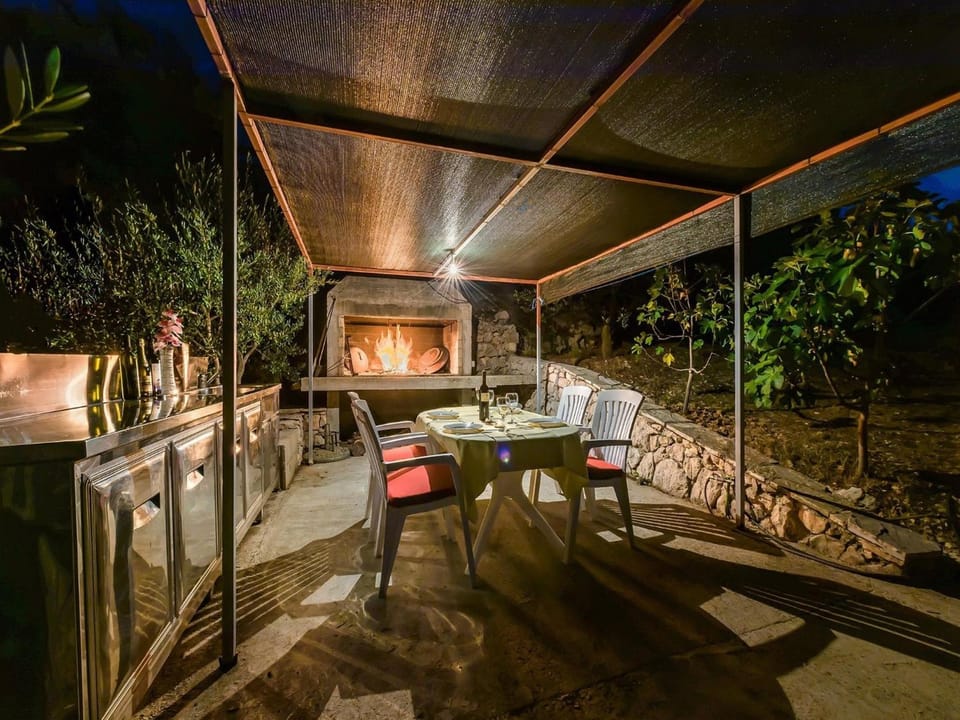 Apartments Gulin Hotel in Šibenik-Knin County, Croatia