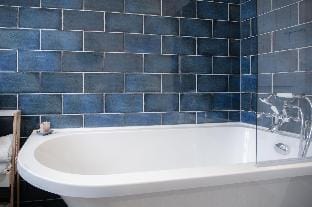 The Old Spa - 2 Bedroom Cottage - Pleasant Valley Hotel in Amroth