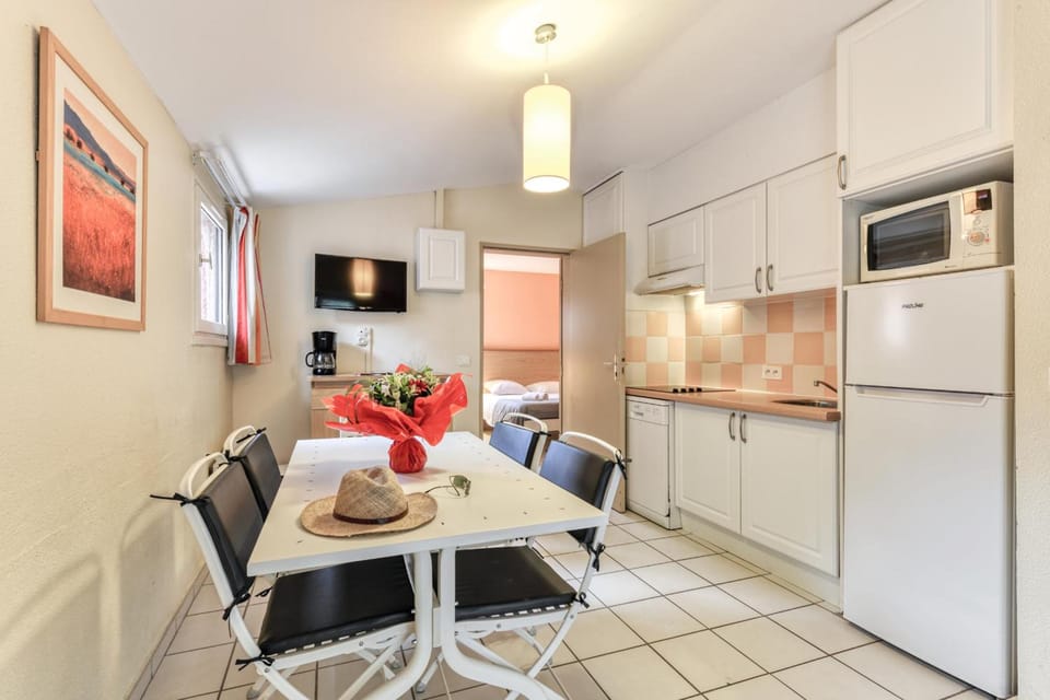 SOWELL Family Cap d’Agde Apartment hotel in Agde