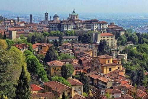 LA CASETTA NEI COLLI Hotel in Bergamo