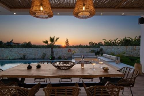 Sohora twin Villas Hotel in Crete