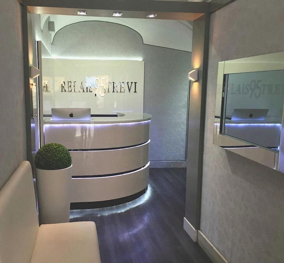 Relais Trevi 95 Boutique Hotel Hotel in Rome
