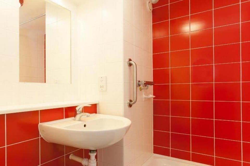 Travelodge Ashbourne Hotel in East Staffordshire District